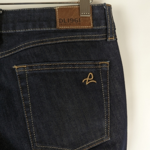 DL1961 Milano Bootcut Maternity Jeans 27 Dark Wash Denim Jean - Picture 7 of 16